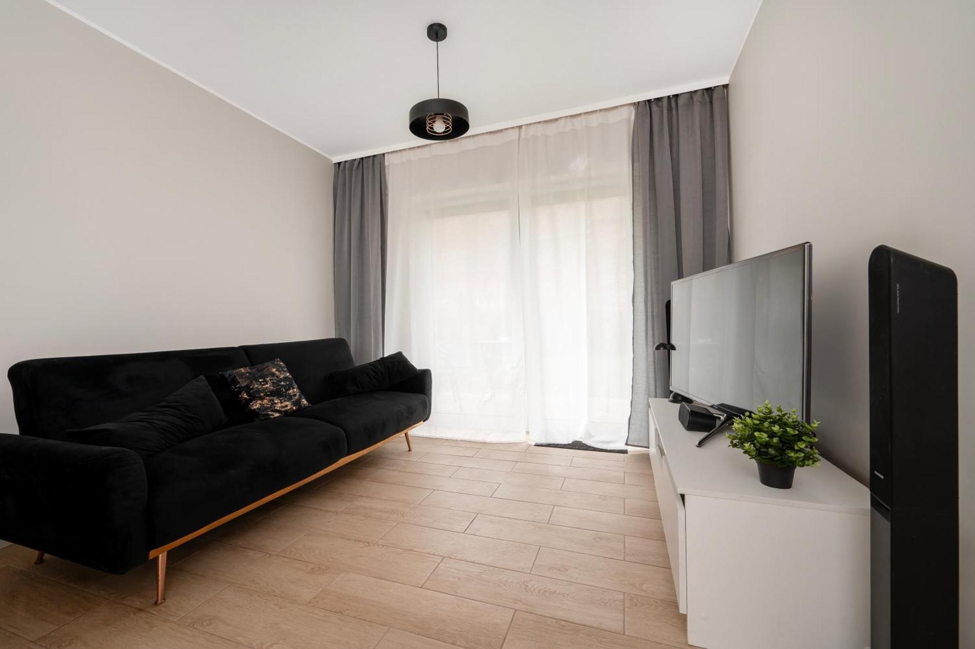 Hideaway Apartment - Terrace With Garden & Parking- By Rentujemy 우치 외부 사진